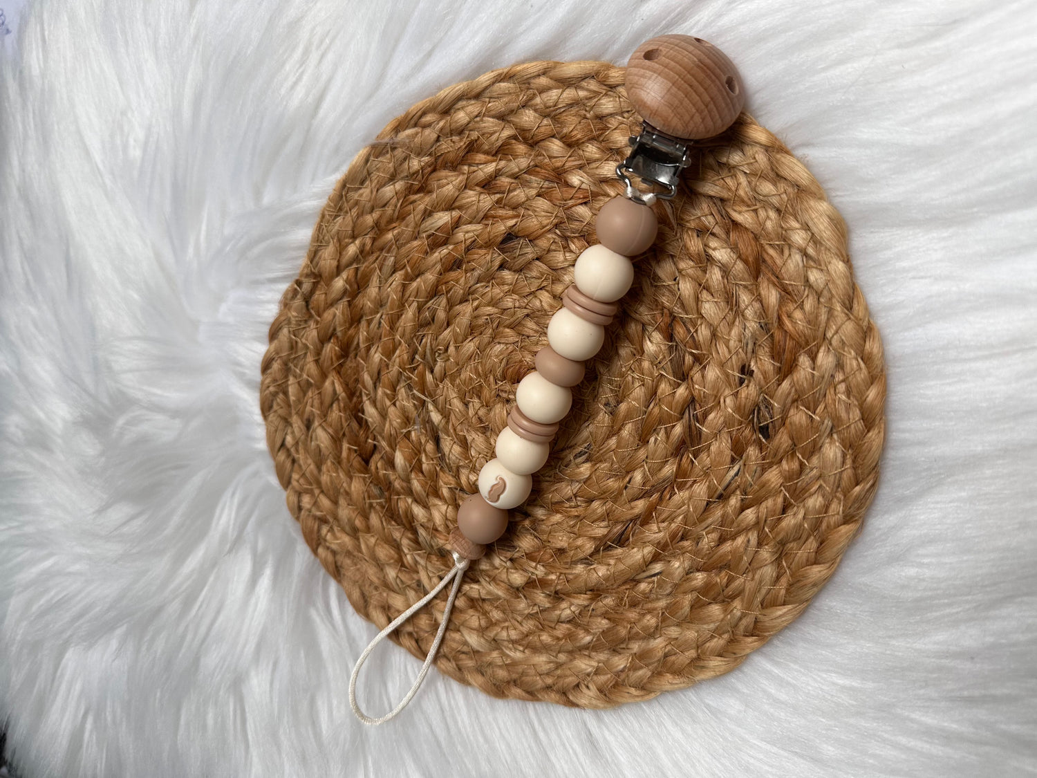 Newborn fopspeenkoorden