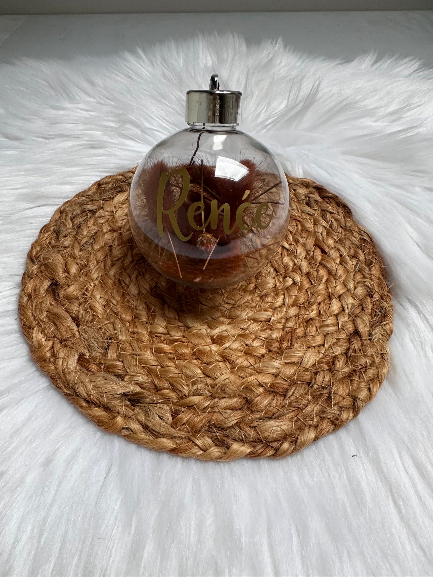 Kerstbal met droogbloemen